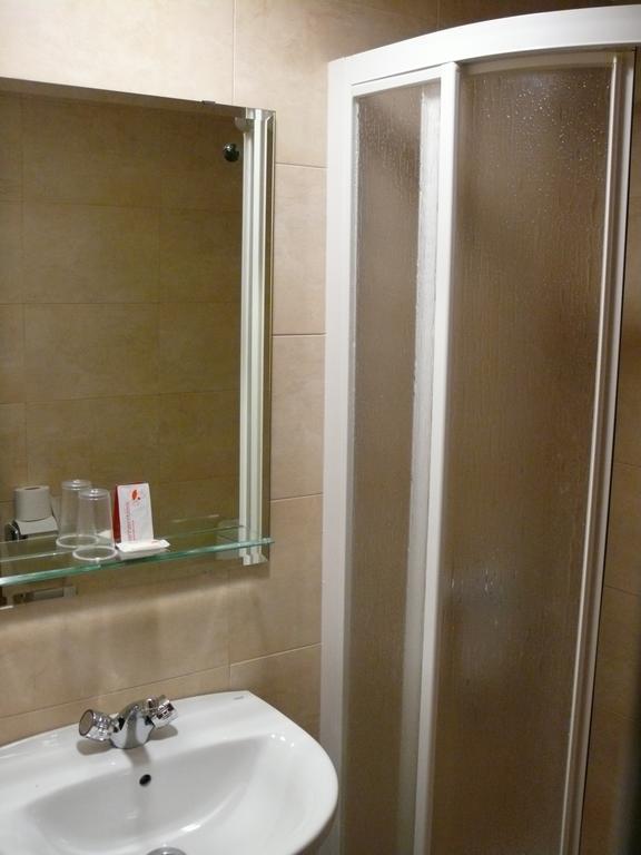 Hostal Navasfrias Salamanca Room photo